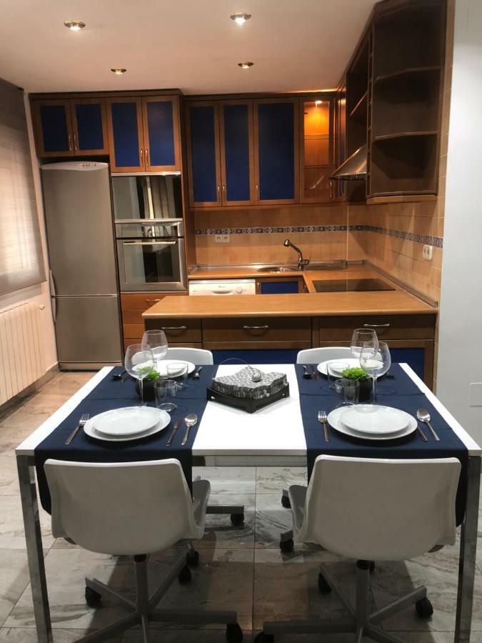 Best Apartment Near Real Madrid Stadium Buitenkant foto