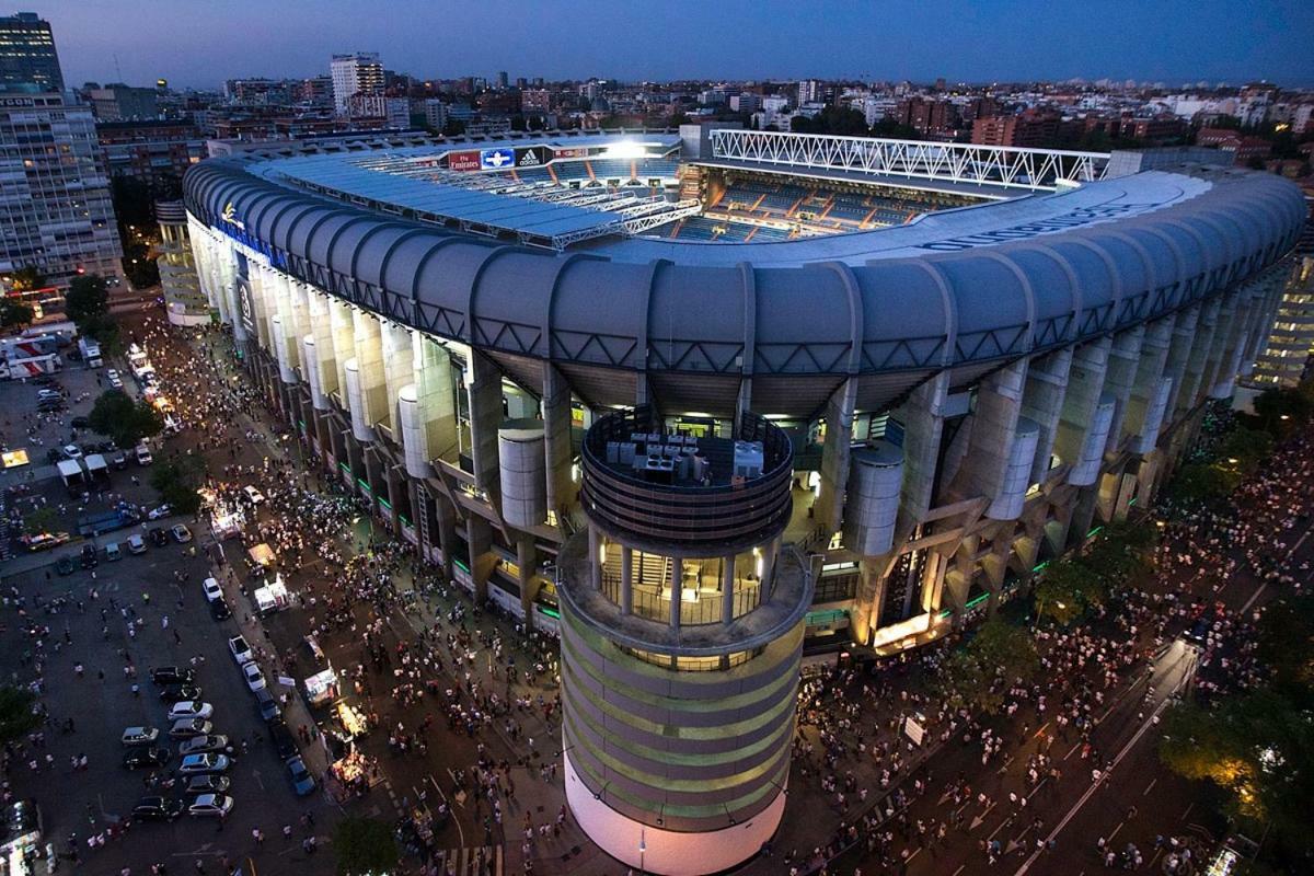 Best Apartment Near Real Madrid Stadium Buitenkant foto